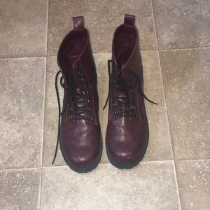Women’s boots